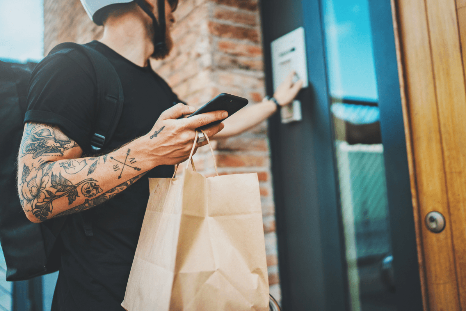 ForkStation platform features and capabilities for restaurants and customers in food delivery ecosystem